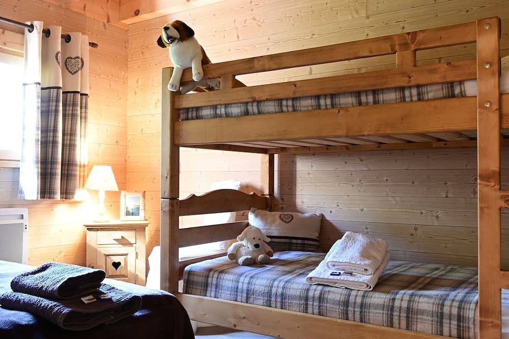 Chalet D’alpage  La Montagn’Air (Classé 3*) Cosy discret &Nature préservée in Lullin, Région de Thonon-les-Bains