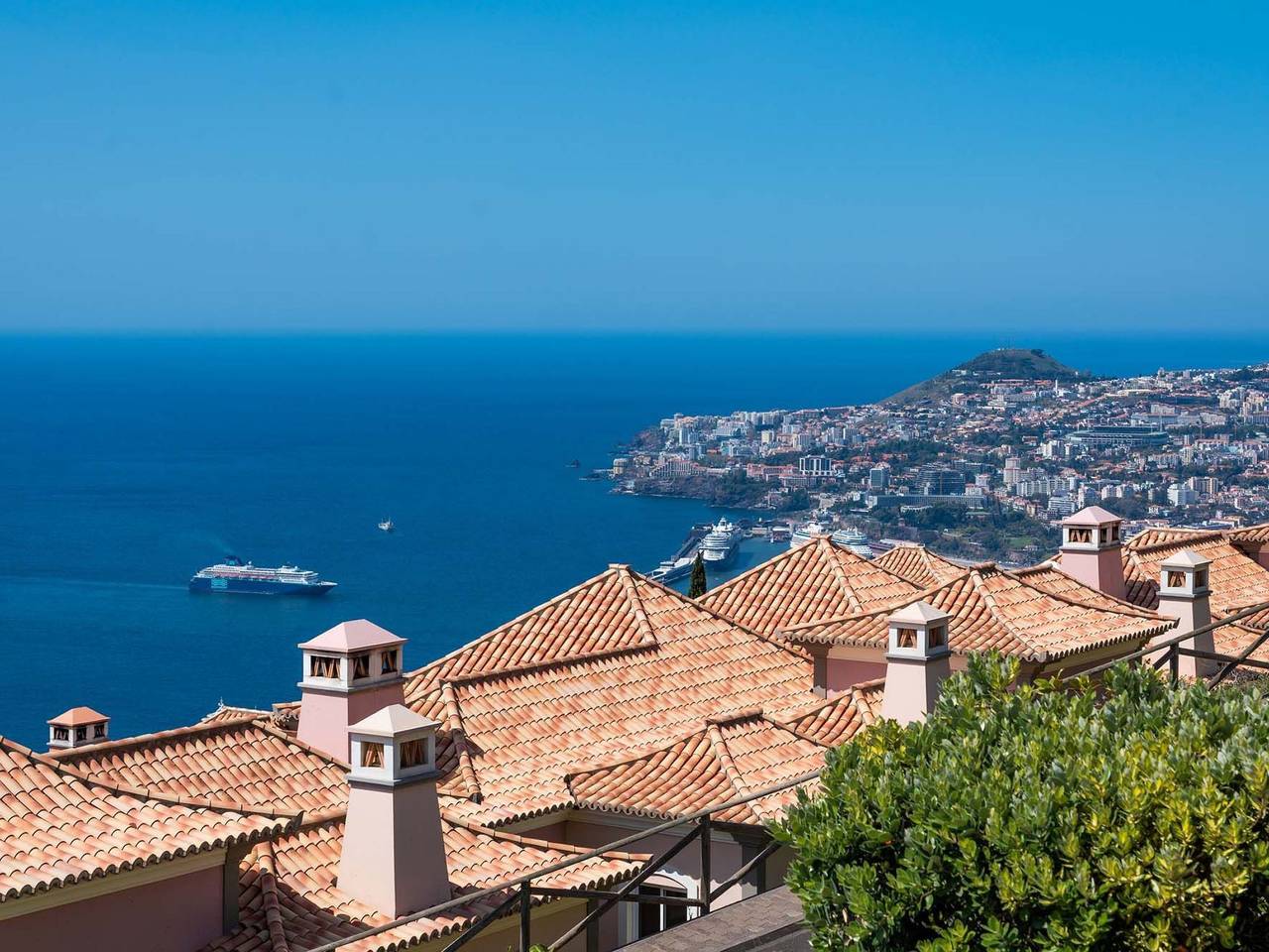 Entworfene Villa in São Gonçalo, Madeira