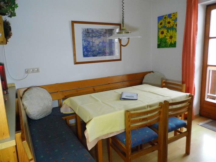 Ferienwohnung für 6 Personen, mit Balkon und Garten