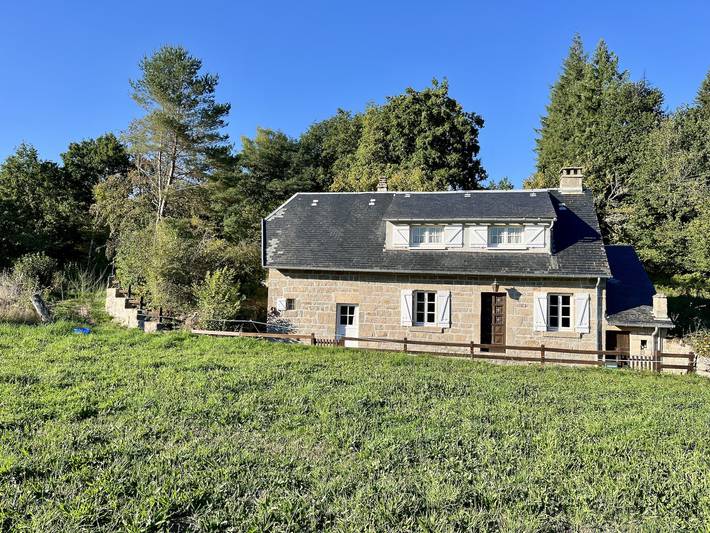 Gîte pour 5 personnes, avec jardin et terrasse