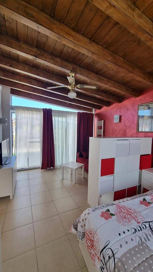 Appartamento per 4 persone, con Balcone e Terrazza nonché Giardino e Panorama a Canosa di Puglia
