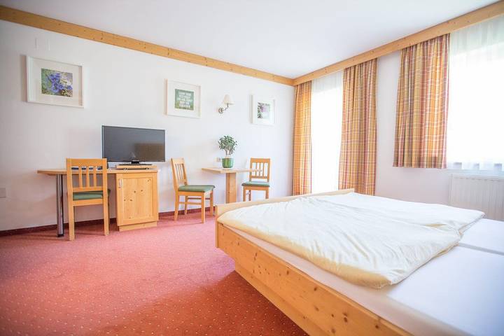 Ganze Ferienwohnung, Doppelzimmer mit Dusche, Wc in Kleinarl, Ski Amadé