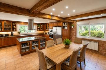 Villa for 18 People in Vilafortuny, Cambrils, Photo 2