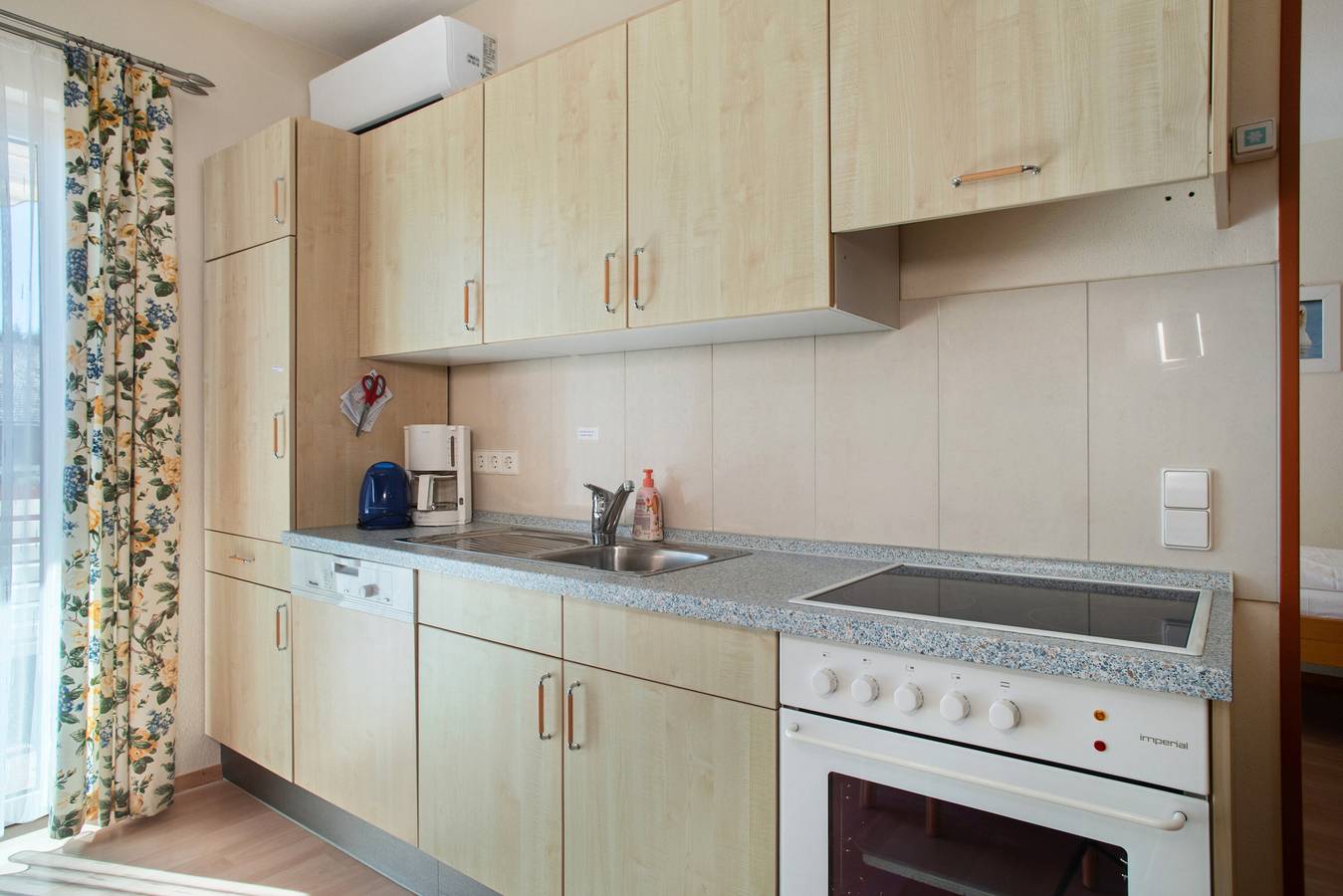 Ganze Wohnung, Apartment 'Schlüsselblume' mit Gemeinschaftsgarten, Wlan und Klimaanlage in Deggenhausertal, Region Bodensee-Oberschwaben