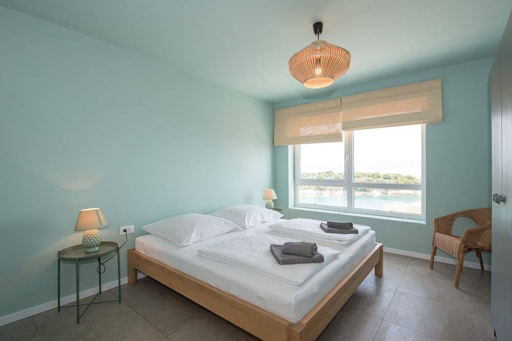 Ganze Wohnung, Exklusives Eg-Apartment in Sveta Marina, Istrien -  unmittelbar am Meer in Raša, Ostküste Istrien