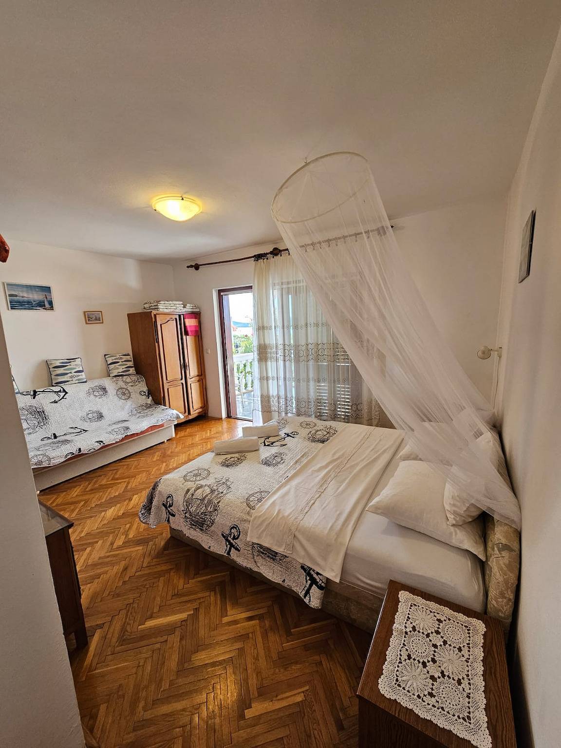 Ganzes Studio, Apartments Nestor - studio apartment A2 in Tribunj, Šibenik-Knin