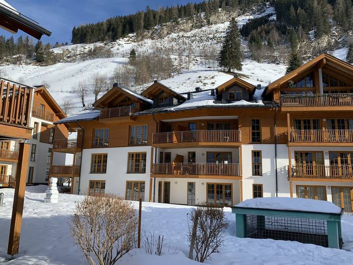 Ferienwohnung für 6 Personen, mit Balkon und Garten sowie Sauna in Rauris