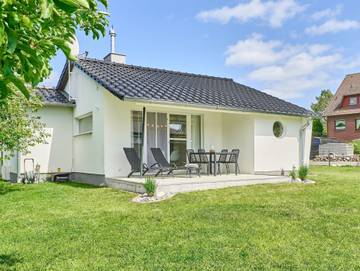 Ferienhaus für 4 Personen, mit Terrasse und Garten, kinderfreundlich in Scharbeutz