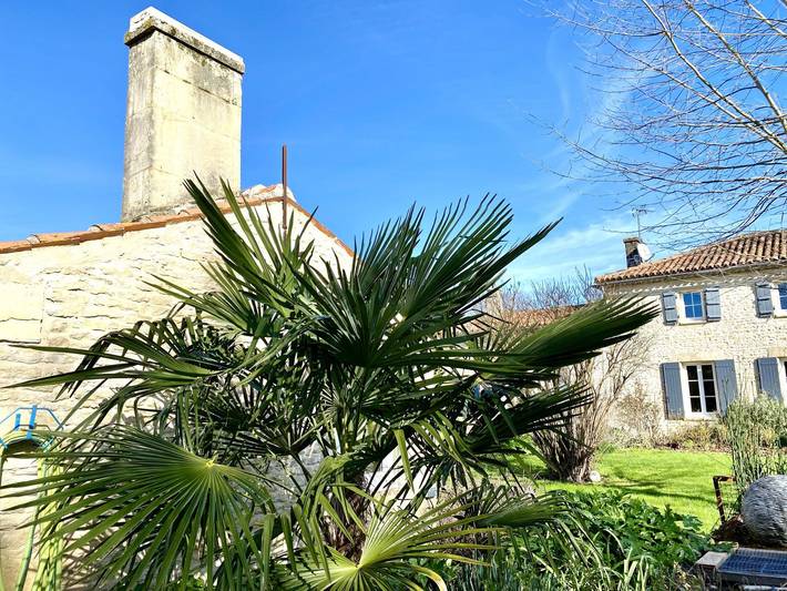 Gîte pour 2 personnes, avec jardin et piscine en Charente-Maritime - 4