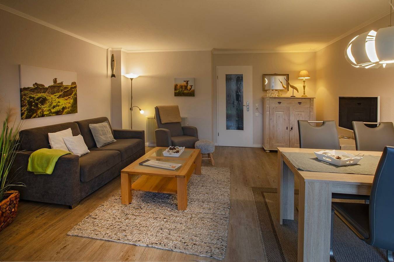 Ganze Wohnung, Strandnahes, gemütliches Zweiraum-Appartement in Büsumer Deichhausen, Dithmarschen