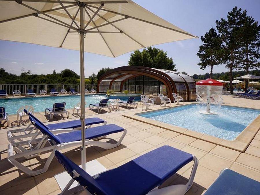 Village Vacances - Les Truffières de Dordogne - La Bouquerie - Chalet 5 personnes - Confort in Saint-Geniès, Périgord Noir