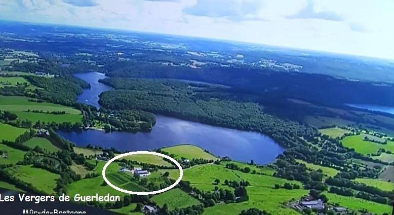 Gîte pour 2 personnes, avec jardin et terrasse à Mûr-de-Bretagne - 3