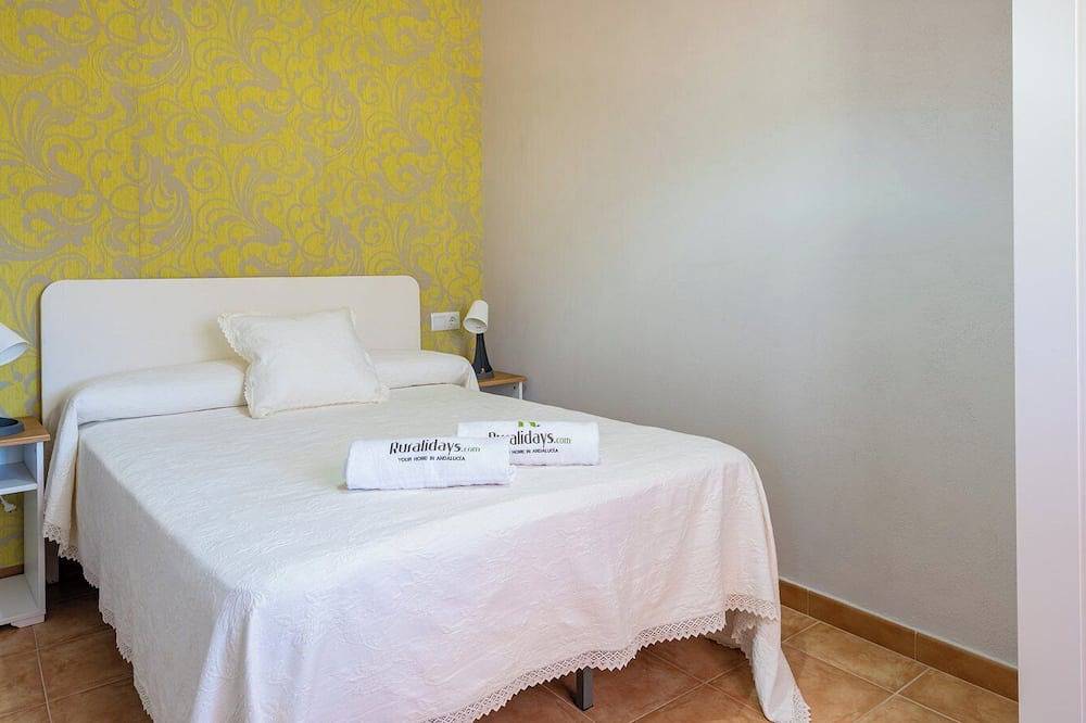 Casa Madrona Periana by Ruralidays in Alfarnatejo, Provincia de Málaga