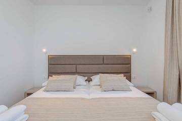 Smještaj Za Odmor za 10 Osobe u Trogir, Splitsko-dalmatinska županija, Fotografija 4