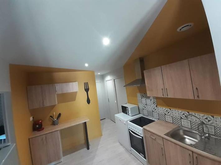 Gîte pour 6 personnes, avec terrasse et jardin à Bouges-le-Château