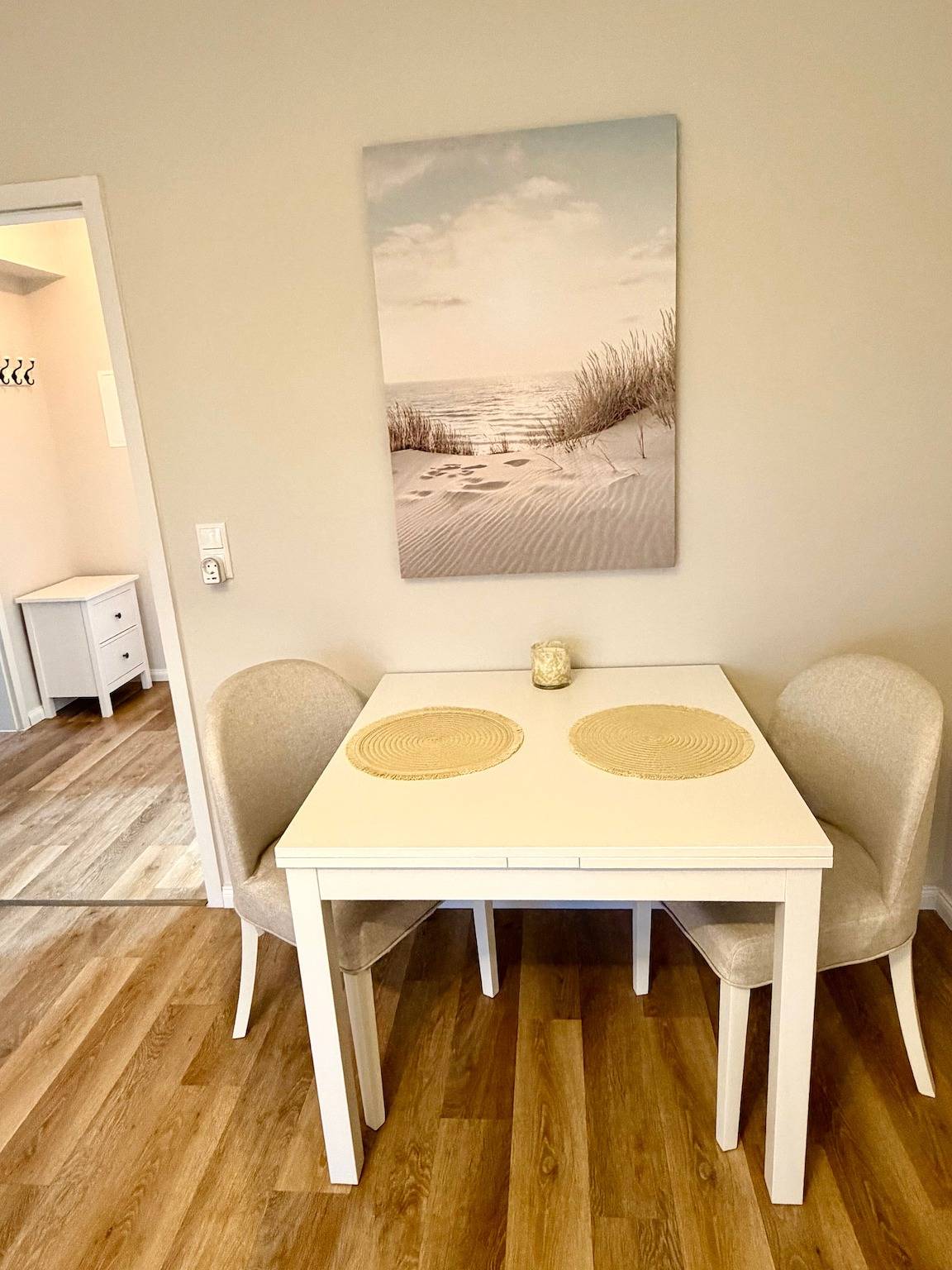 Ganze Wohnung, Apartment „Ostsee-Glück“ mit Meerblick, Balkon und Wlan in Ostseebad Travemünde, Lübeck