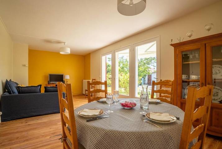 Gîte pour 6 personnes, avec terrasse et jardin à Aire-sur-l'Adour - 2