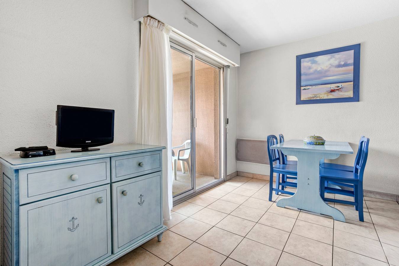 Ganze Wohnung, Ferienwohnung 'Studio Meublé' mit Gemeinschaftspool in Frejus, Mittelmeerküste (Frankreich)