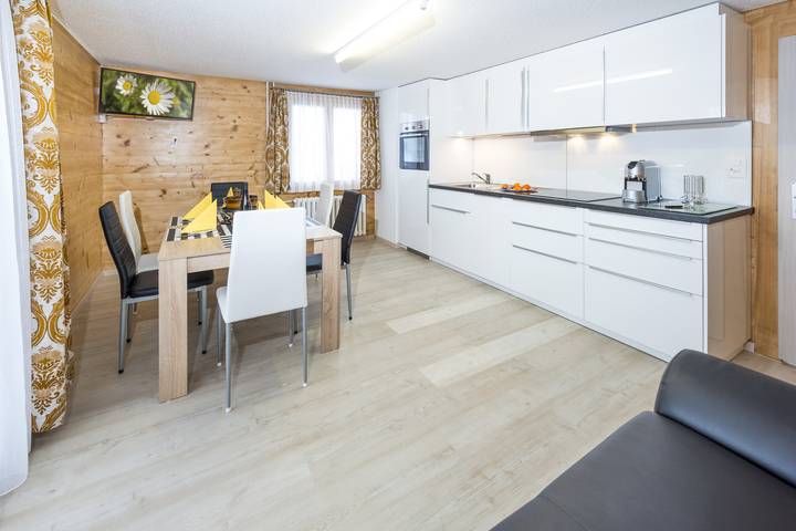 Gîte pour 5 personnes, avec jardin et balcon, animaux acceptés à Grächen - 4