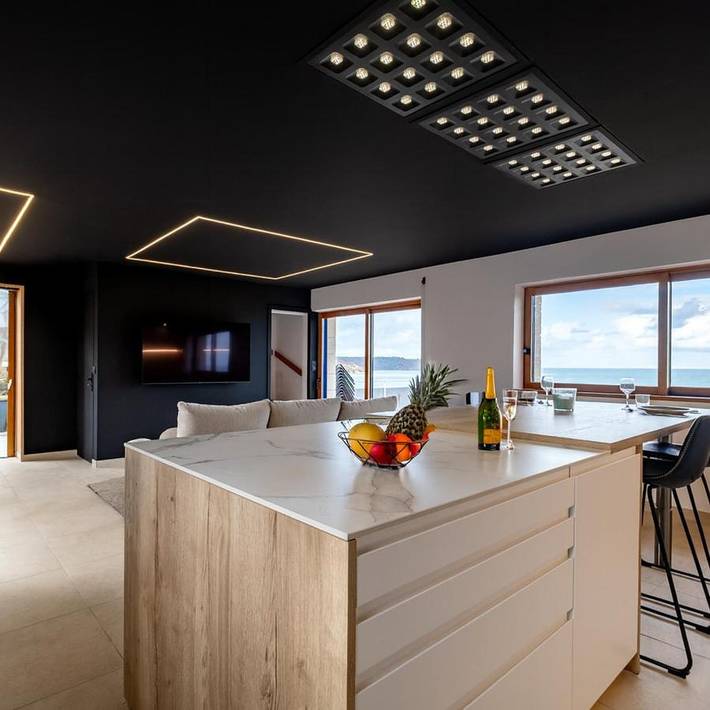 Location de vacances pour 2 personnes, avec vue et jardin dans Plage des Sables Blancs - 4