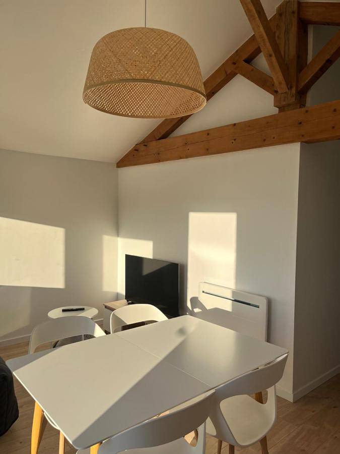 Location de vacances pour 4 personnes, avec jardin et terrasse à Brégnier-Cordon - 2