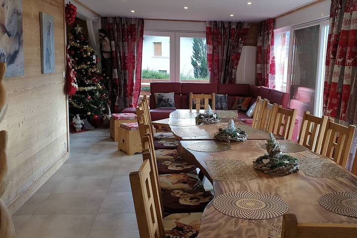 Maison de vacances pour 16 personnes, avec jardin et jacuzzi ainsi que terrasse et sauna, animaux acceptés à Le Tholy