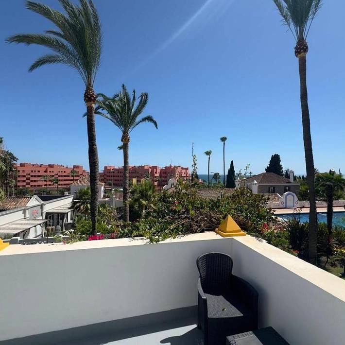 Maison d’hôte pour 2 personnes, avec vue ainsi que piscine et jardin à Estepona - 3
