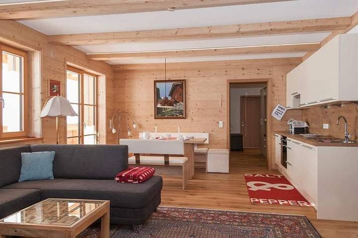 Hütte für 7 Personen, mit Sauna und Garten in Schröcken