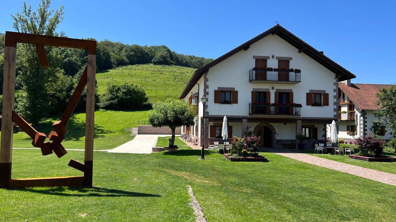 Appartement entier, Apartment in Erro, Pyrénées espagnoles