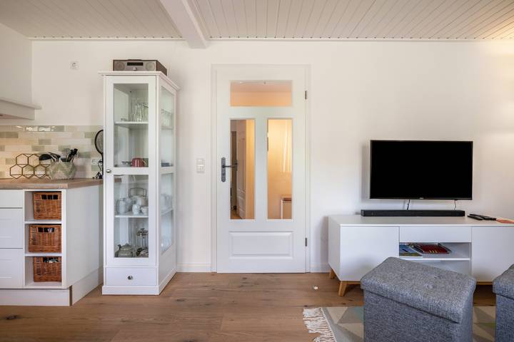 Ganze Wohnung, Ferienwohnung 'Kleine Koje' mit Gemeinschaftsgarten und Wi-Fi in Badestelle Schütting, Pellworm