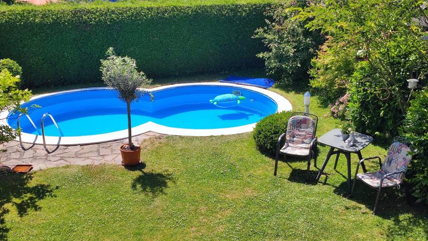 Ferienwohnung für 2 Personen, mit Balkon und Garten in Welschneudorf, Lahn-Taunus