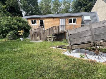 Chambre d’hôte pour 2 personnes, avec jardin ainsi que terrasse et vue à Darnac
