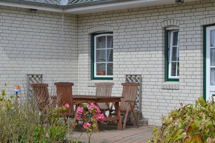 Ferienwohnung für 4 Personen, mit Garten und Ausblick in Garding - 2