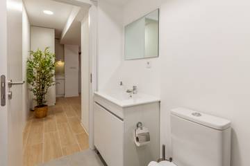 Apartment for 5 People in Historic city of Porto, Porto, Photo 4