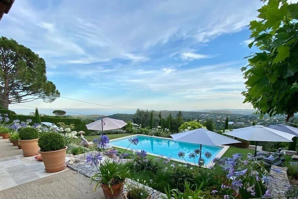 Casa vacanza a Vence a partire da 556€ a notte