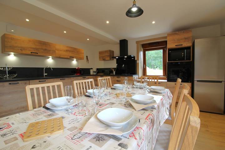 Gîte pour 10 personnes, avec terrasse et vue, animaux acceptés à Bussang - 3