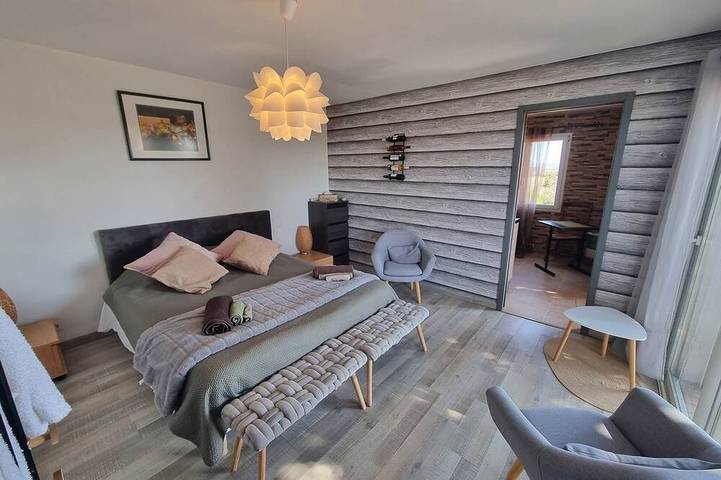 Location de vacances pour 2 personnes, avec jacuzzi et balcon, animaux acceptés à Lézignan-Corbières - 2