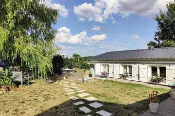 Gîte pour 2 personnes, avec terrasse et piscine dans Toul