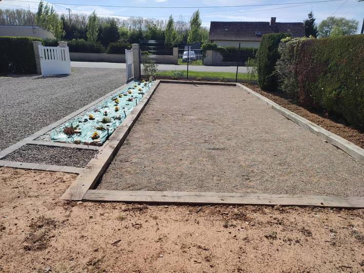 Location de vacances pour 6 personnes, avec jardin et piscine à Lanchères - 2