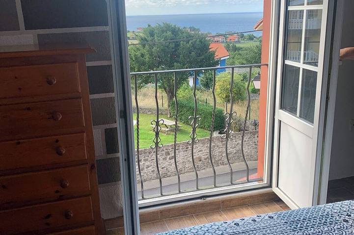 Casa Todha, Playas Y Montañas, muy buena conexión y  cerca de sitios importantes in Caravia, Costa Verde