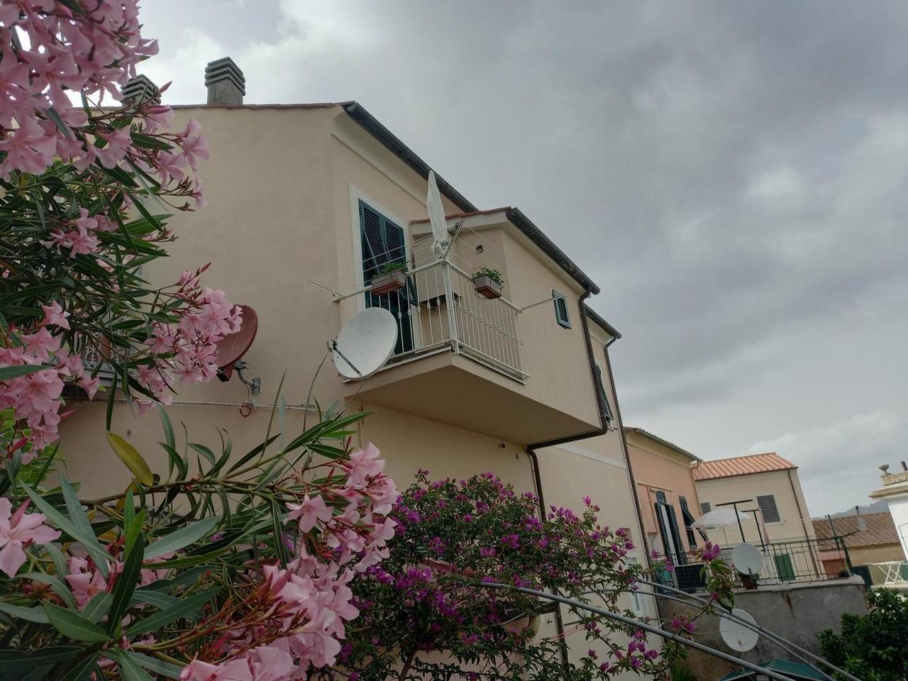 Appartamento intero, Trilocale nel cuore di Capoliveri con terrazzino e parcheggio in Capoliveri, Arcipelago Toscano