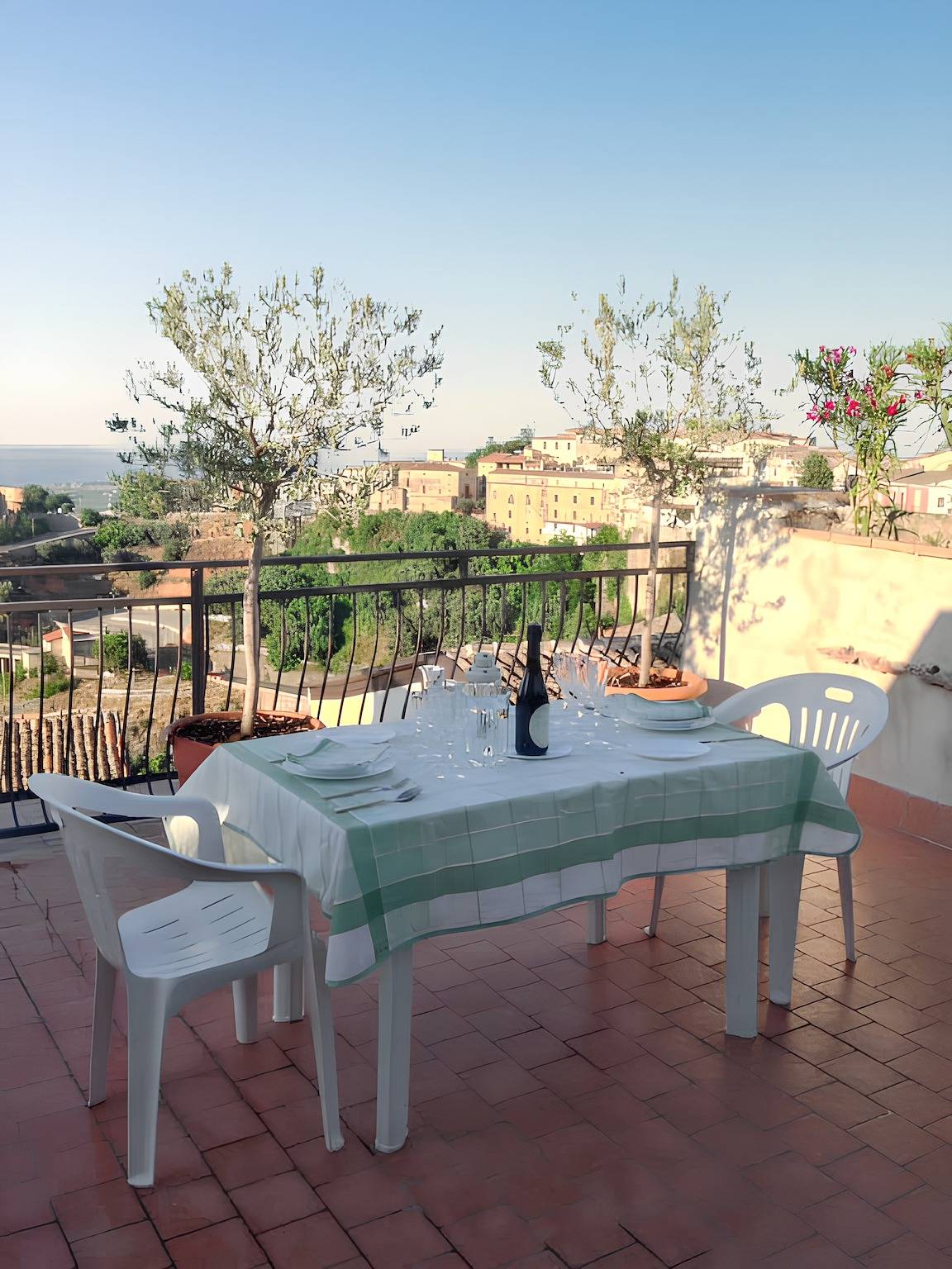 Charmantes Haus in Rossano mit Meerblick in Rossano, Golf von Tarent