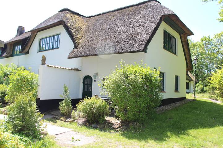 Ferienwohnung für 2 Personen, mit Garten und Terrasse sowie Ausblick in St. Peter-Ording - 4
