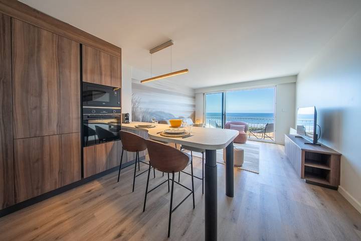 Apartamento entero, Apartamento de vacaciones para 2 personas con piscina in Guidel, Côte des Mégalithes