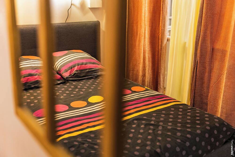 Entire apartment, Le Duplex Gaillacois - In the heart of Gaillac in Gaillac, Albi region