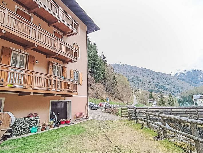 Gîte pour 7 personnes, avec jardin à Rabbi - 3