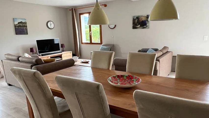 Location de vacances pour 7 personnes, avec jardin et piscine à Félines-Minervois - 4