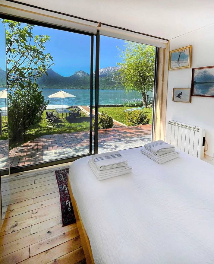 Gîte pour 8 personnes, avec vue sur le lac et terrasse à Talloires - 3