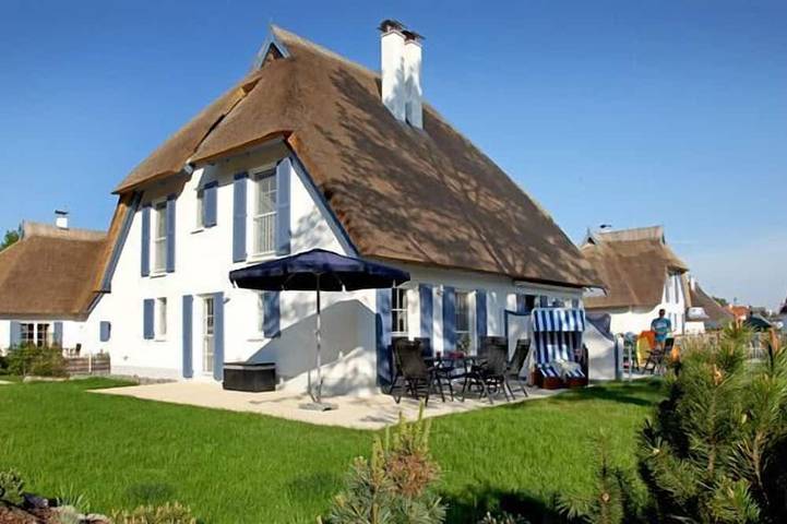 Ferienhaus für 6 Personen, mit Terrasse und Garten sowie Sauna in Peenemünde