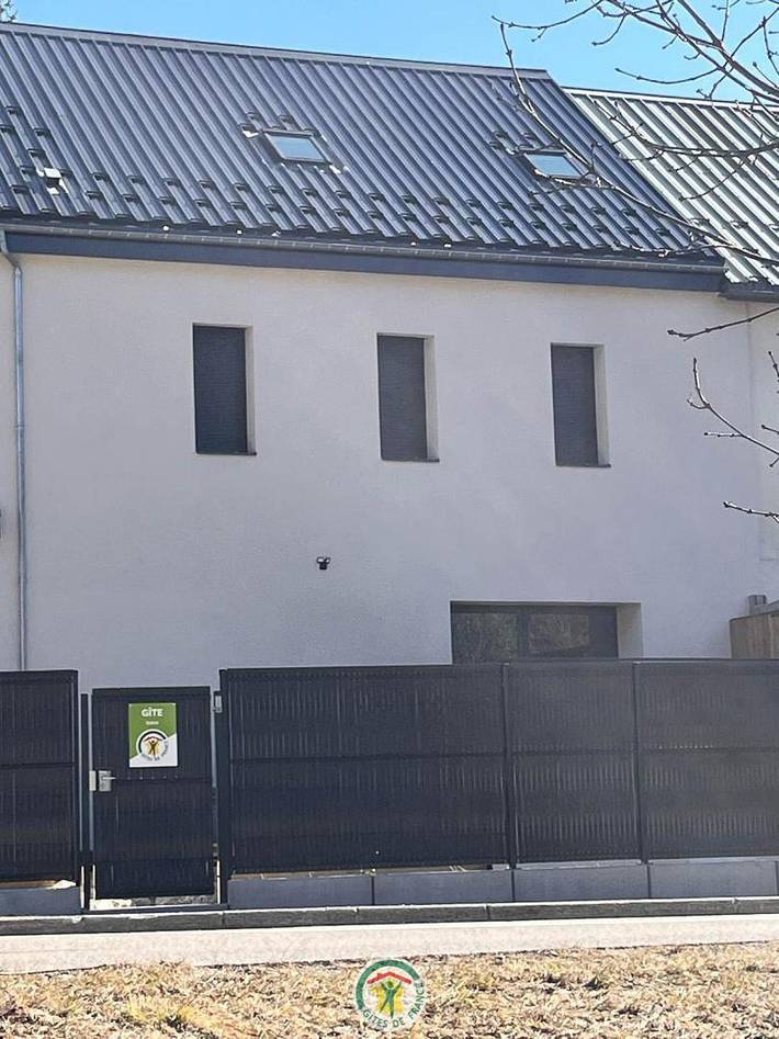 Gîte pour 15 personnes, avec terrasse ainsi que jardin et jacuzzi, animaux acceptés à Villard-de-Lans - 2